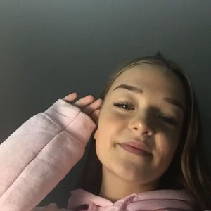 Meet your Posher, Marie-noël